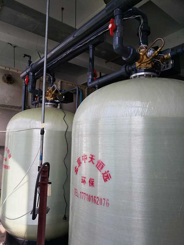天津某換熱站采購35T雙罐同時運行全自動水處理設(shè)備