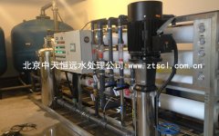 山西某抗旱服務(wù)隊30T/H全自動反滲透設(shè)備 山西某抗旱服務(wù)隊30T/H全自動反滲透設(shè)備