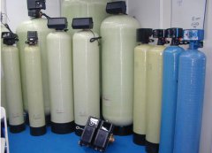 全自動(dòng)軟水處理裝置原理簡介 全自動(dòng)軟水處理裝置原理簡介